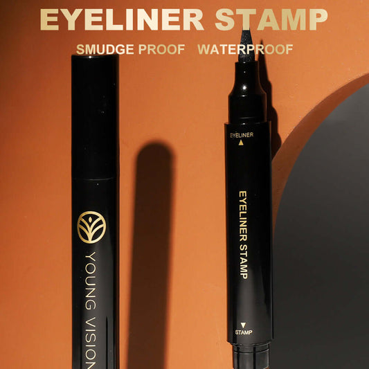 Black And White Seal Eyeliner Not Easy To Smudge